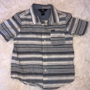 Volcom Button up
